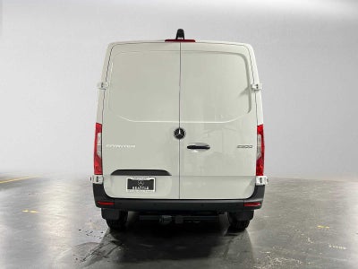 2026 Mercedes-Benz Sprinter 2500 Standard Roof I4 Diesel 144 RWD