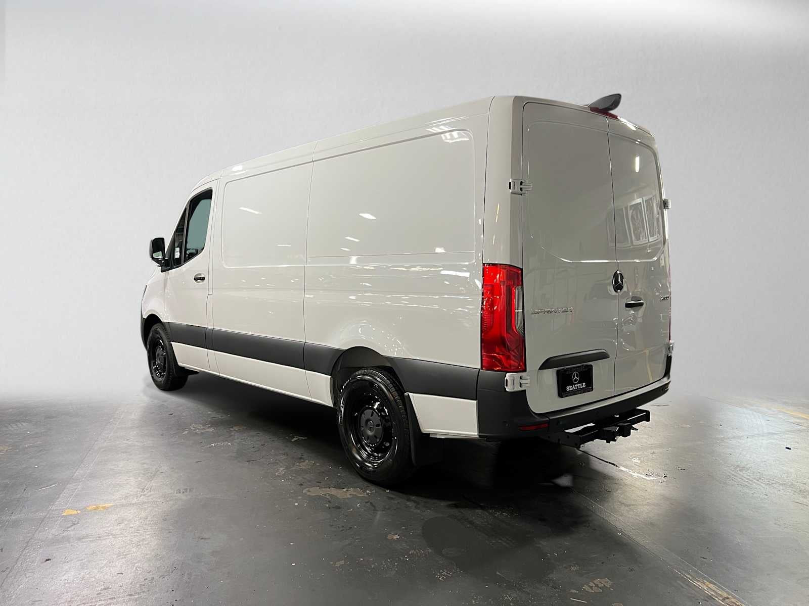 2026 Mercedes-Benz Sprinter 2500 Standard Roof I4 Diesel 144 RWD
