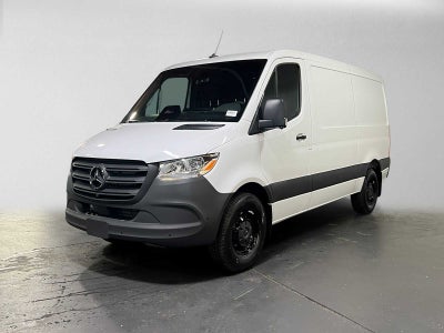 2026 Mercedes-Benz Sprinter 2500 Standard Roof I4 Diesel 144 RWD