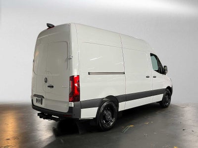 2026 Mercedes-Benz Sprinter Cargo 2500 Standard Roof I4 Diesel 144 RWD