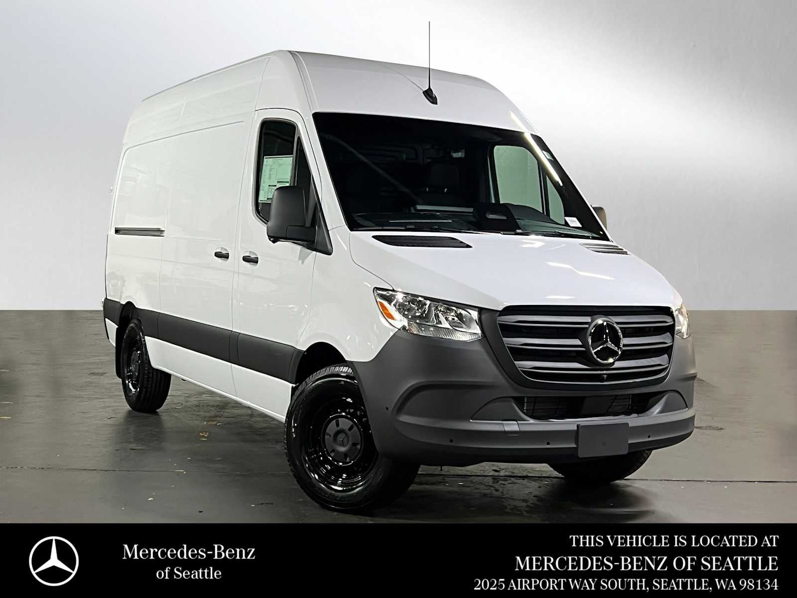 2026 Mercedes-Benz Sprinter 2500 144 WB's photo