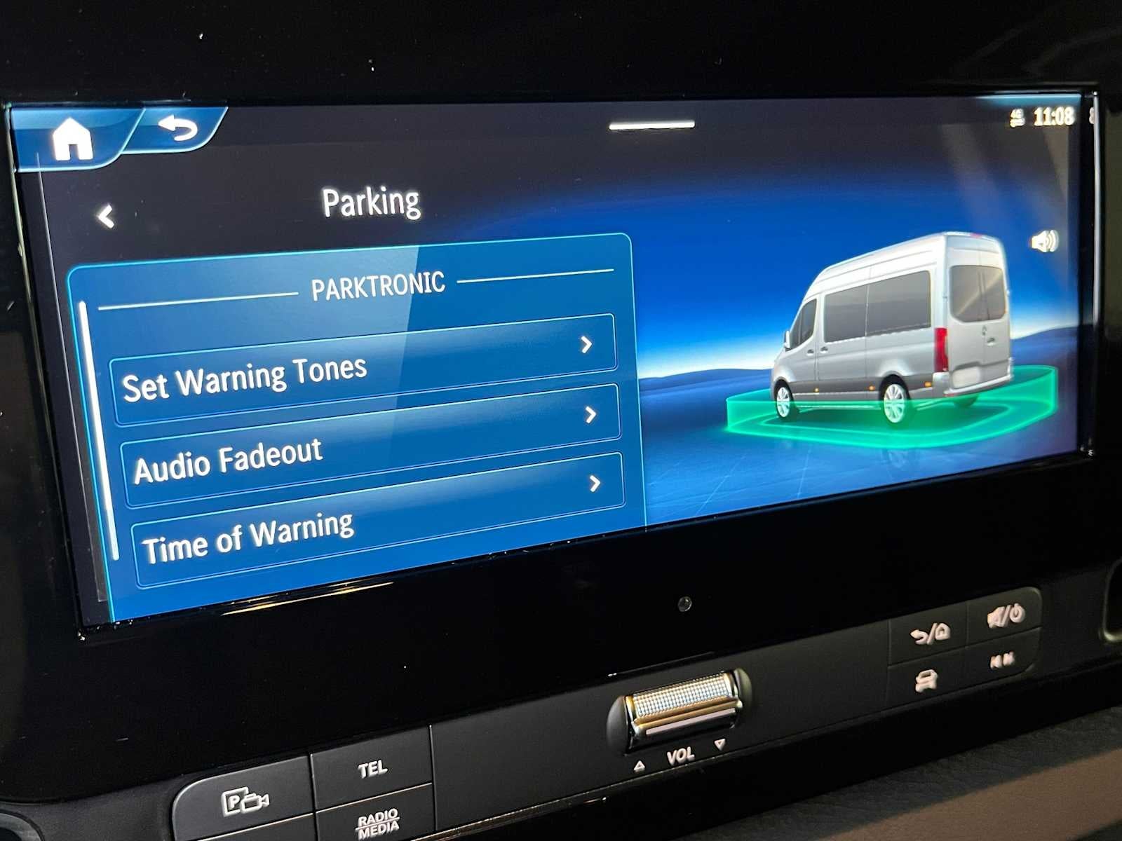 2026 Mercedes-Benz Sprinter 2500 Standard Roof I4 Diesel 144 RWD