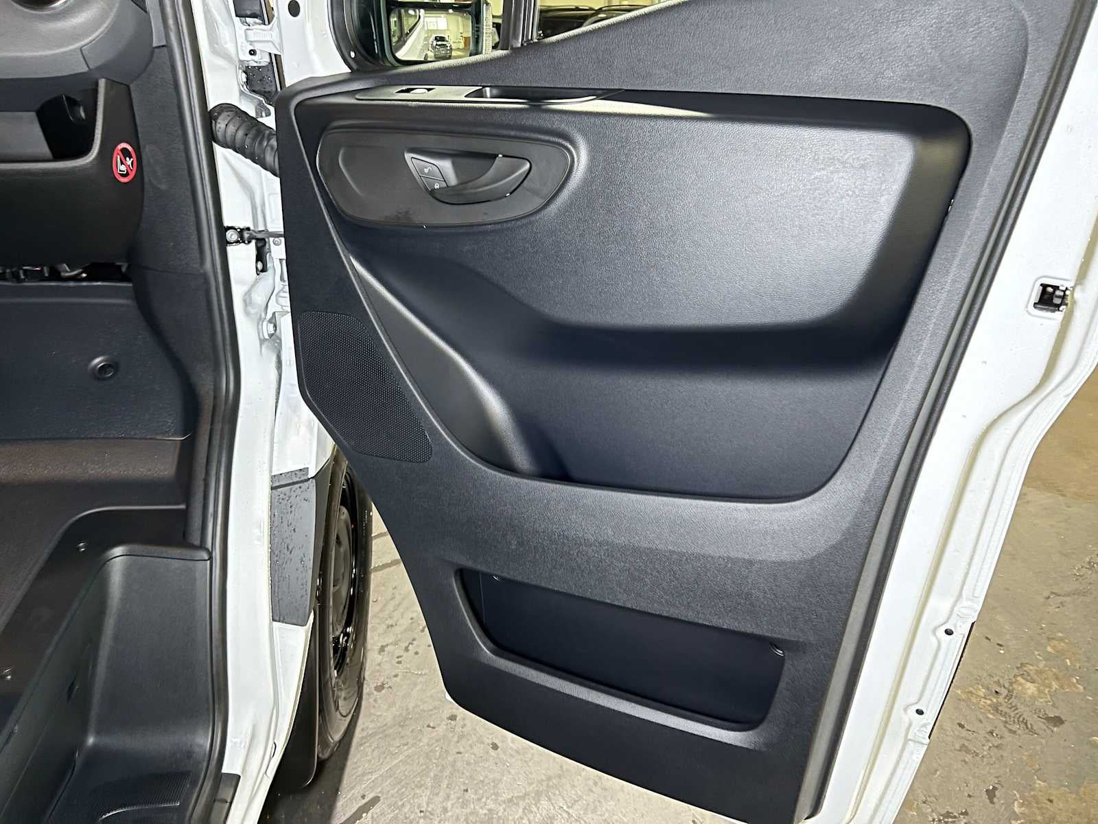 2026 Mercedes-Benz Sprinter Cargo 2500 Standard Roof I4 Diesel 144 RWD