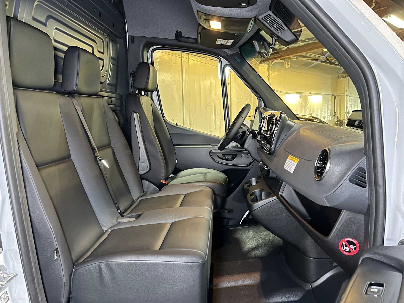 2026 Mercedes-Benz Sprinter Cargo 2500 Standard Roof I4 Diesel 144 RWD
