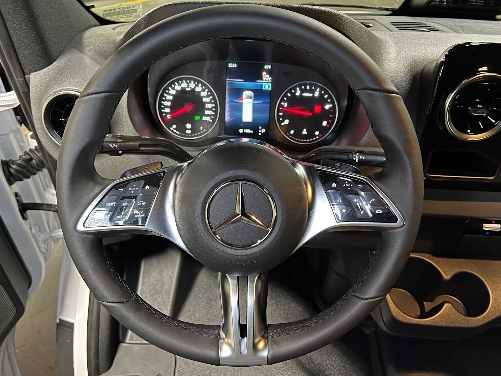 2026 Mercedes-Benz Sprinter Cargo 2500 Standard Roof I4 Diesel 144 RWD