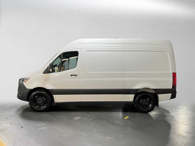 2026 Mercedes-Benz Sprinter Cargo 2500 Standard Roof I4 Diesel 144 RWD