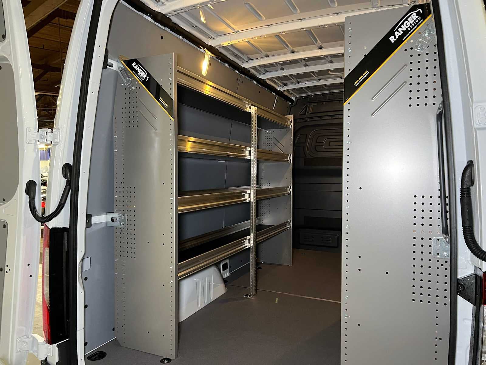 2026 Mercedes-Benz Sprinter Cargo 2500 Standard Roof I4 Diesel 144 RWD