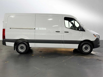 2025 Mercedes-Benz Sprinter Cargo Van 2500 Standard Roof I4 Diesel 144" RWD