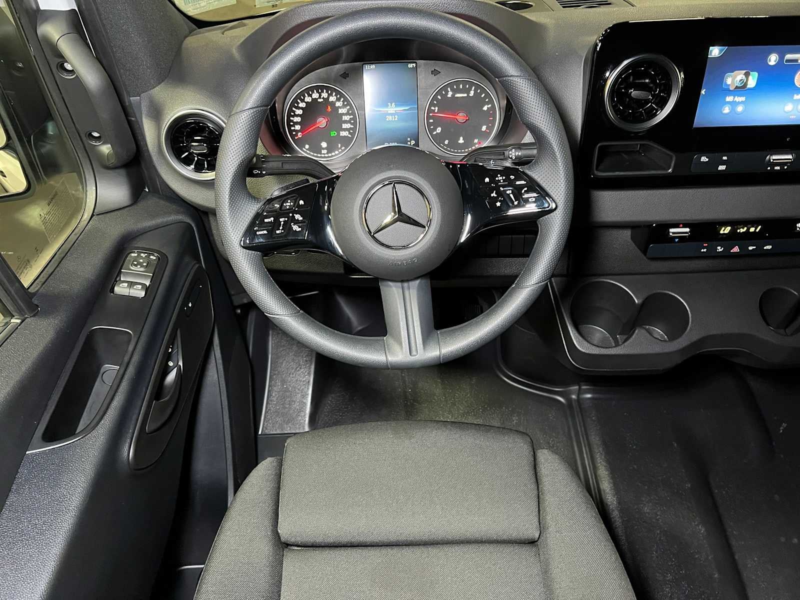 2025 Mercedes-Benz Sprinter Cargo Van 2500 Standard Roof I4 Diesel 144" RWD