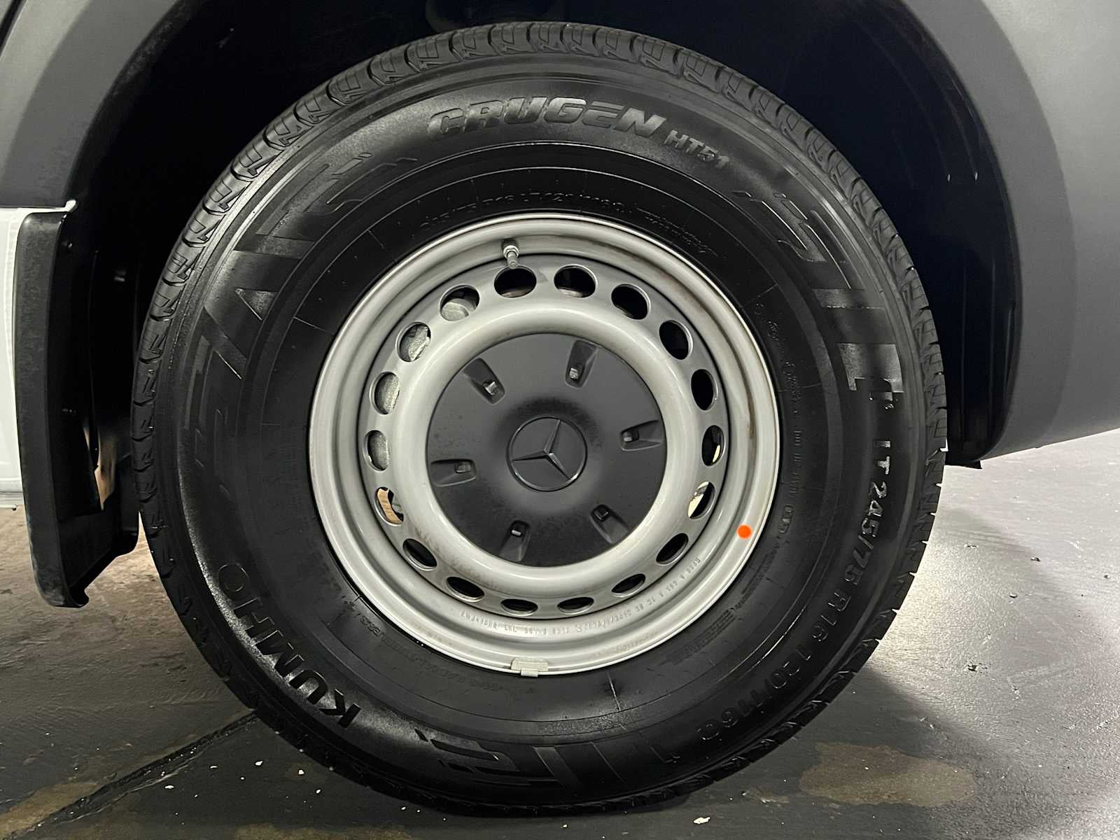 2025 Mercedes-Benz Sprinter Cargo Van 2500 Standard Roof I4 Diesel 144" RWD