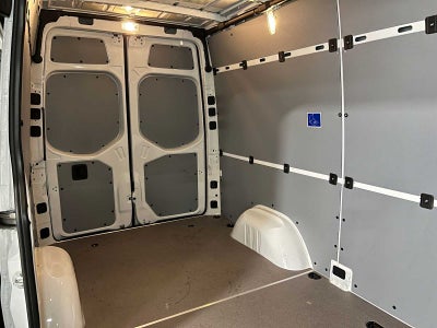 2025 Mercedes-Benz Sprinter Cargo Van 2500 Standard Roof I4 Diesel 144 RWD