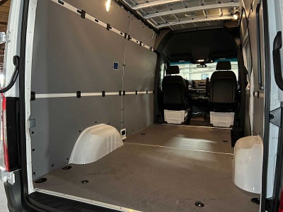 2025 Mercedes-Benz Sprinter Cargo Van 2500 Standard Roof I4 Diesel 144 RWD