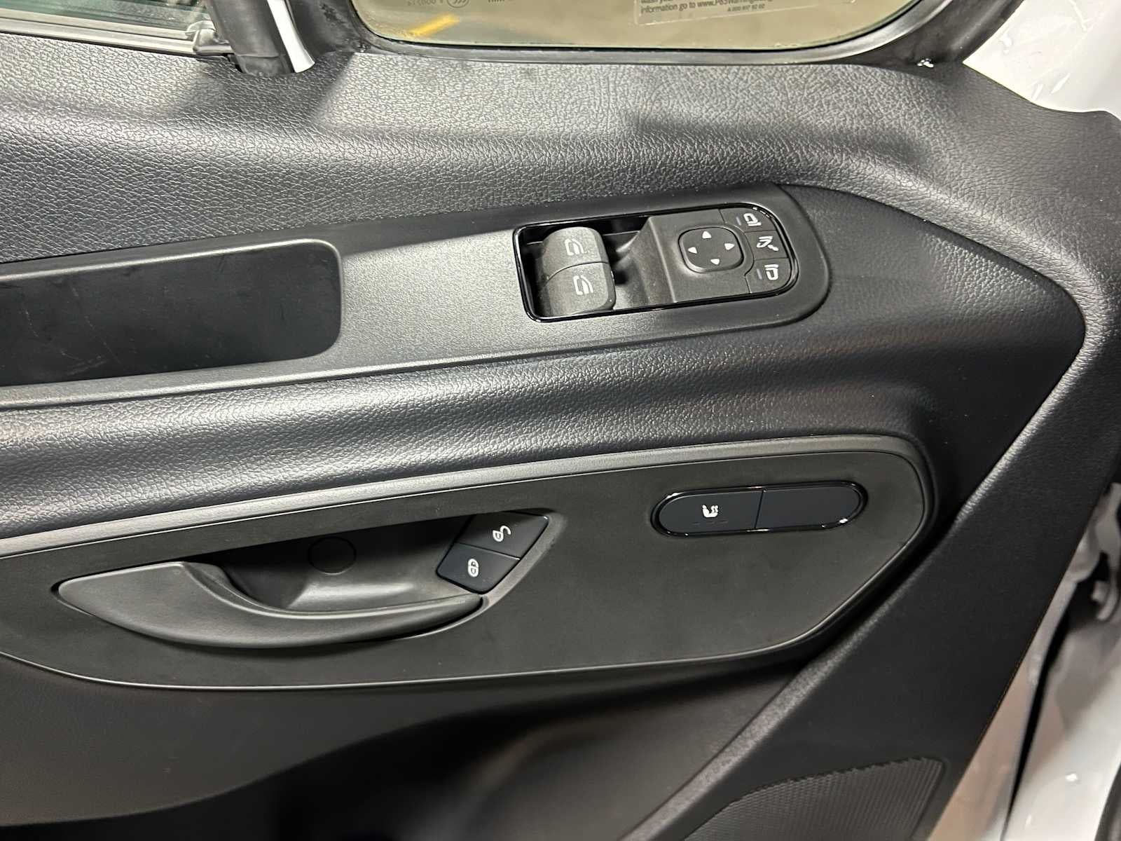 2025 Mercedes-Benz Sprinter Cargo Van 2500 Standard Roof I4 Diesel 144 RWD