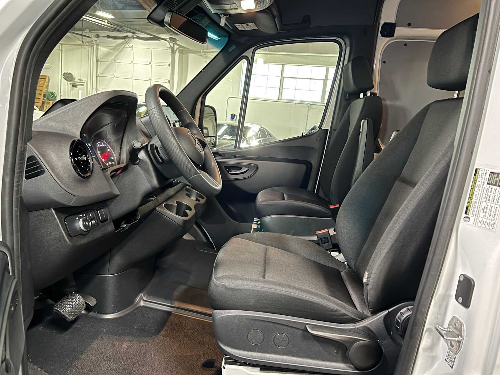 2025 Mercedes-Benz Sprinter Cargo Van 2500 Standard Roof I4 Diesel 144 RWD