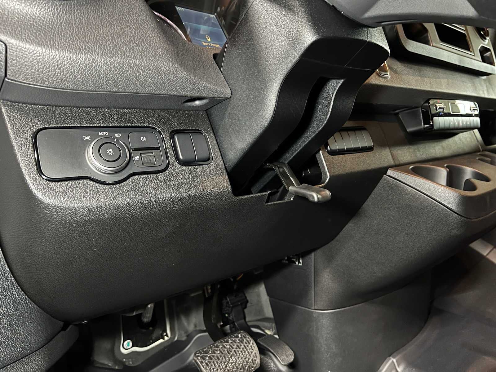 2025 Mercedes-Benz Sprinter Cargo Van 2500 Standard Roof I4 Diesel 144 RWD