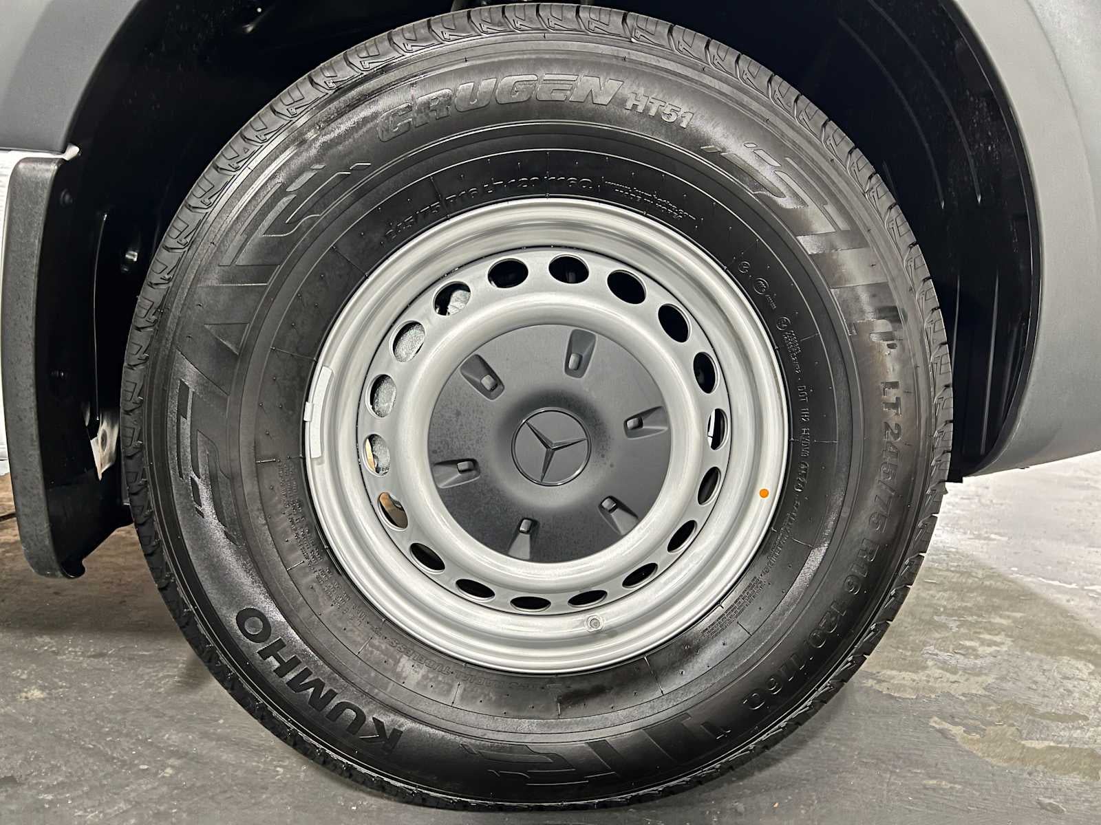 2025 Mercedes-Benz Sprinter Cargo Van 2500 Standard Roof I4 Diesel 144 RWD