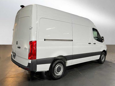 2025 Mercedes-Benz Sprinter Cargo Van 2500 Standard Roof I4 Diesel 144" RWD