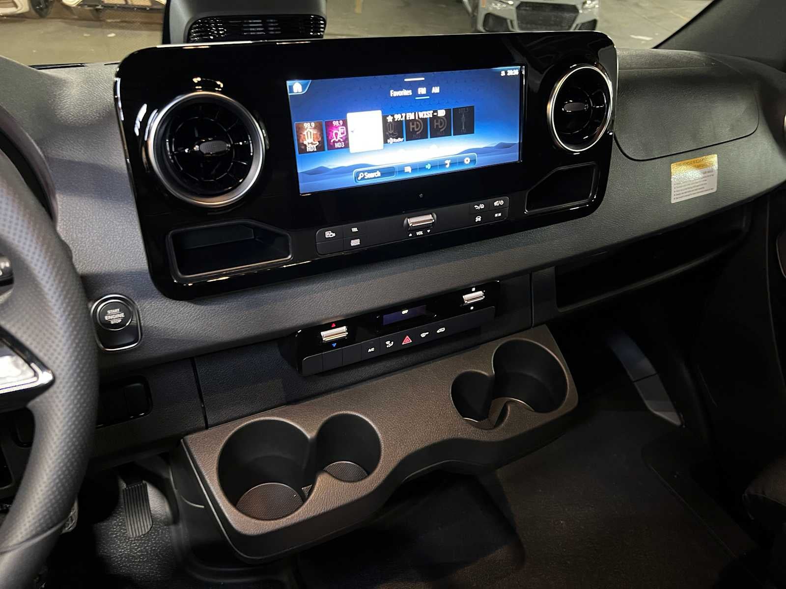 2025 Mercedes-Benz Sprinter Cargo Van 2500 Standard Roof I4 Diesel 144" RWD