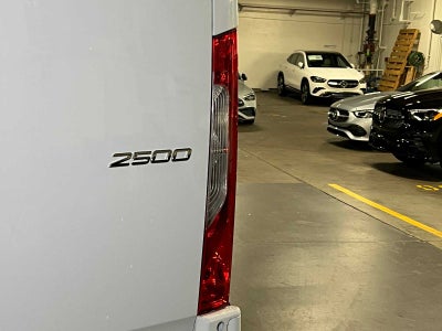 2025 Mercedes-Benz Sprinter Cargo Van 2500 Standard Roof I4 Diesel 144" RWD