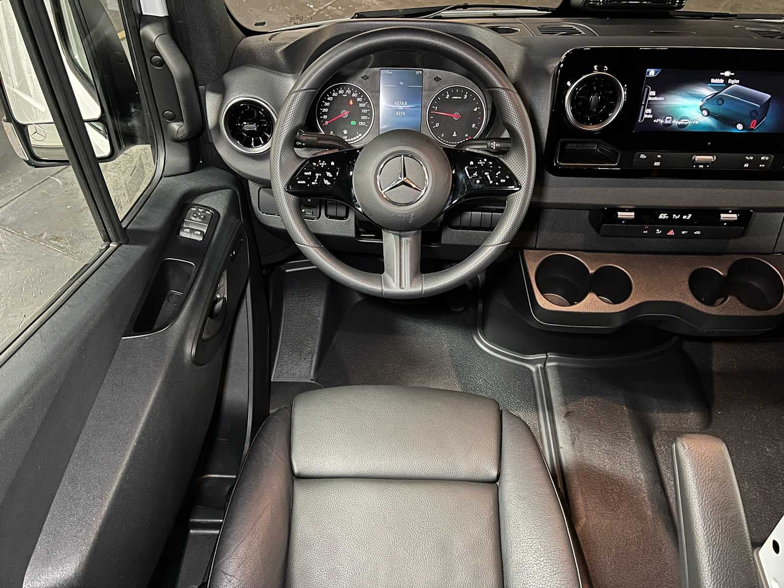 2025 Mercedes-Benz Sprinter Cargo Van 2500 Standard Roof I4 Diesel 144 RWD