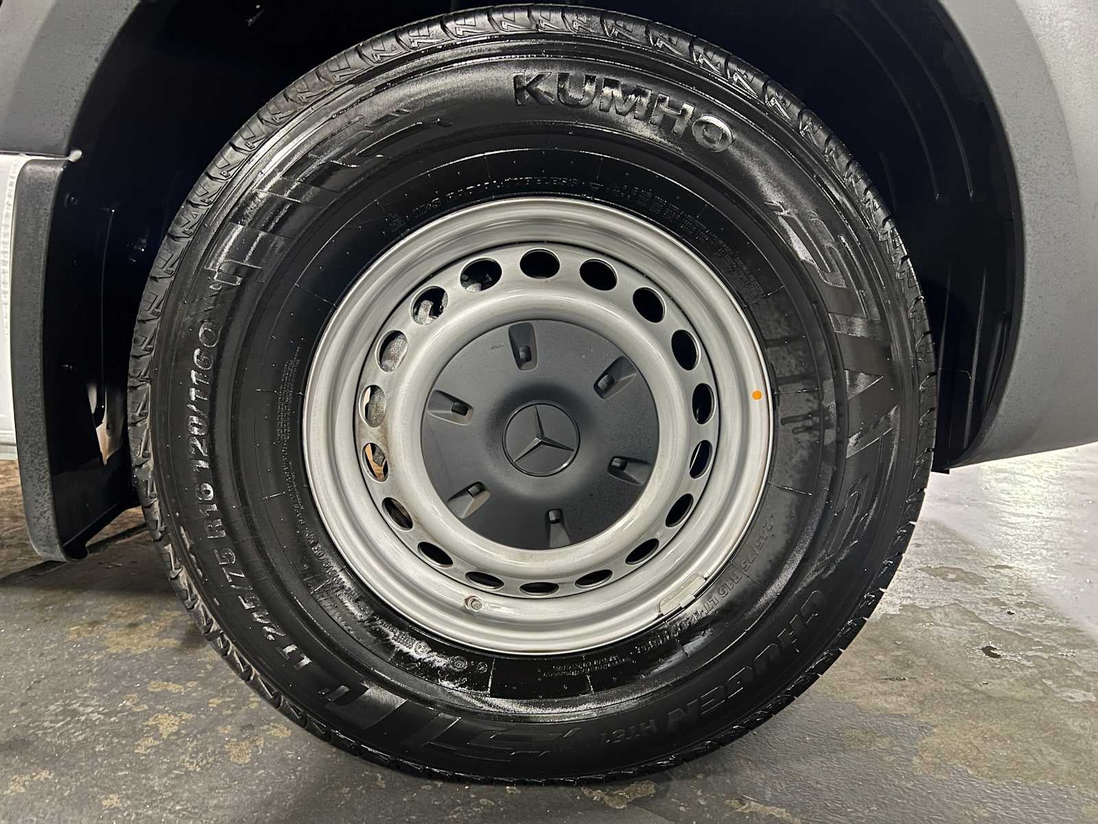 2025 Mercedes-Benz Sprinter Cargo Van 2500 Standard Roof I4 Diesel 144" RWD