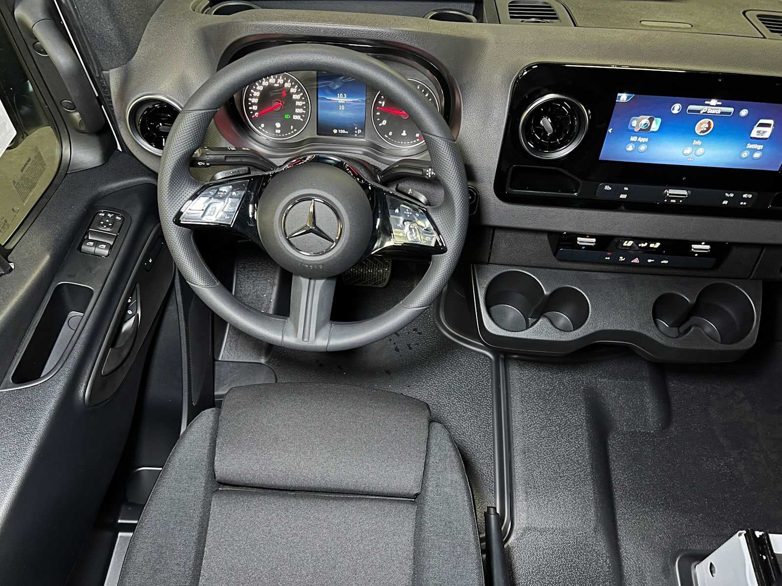 2025 Mercedes-Benz Sprinter Cargo Van 2500 Standard Roof I4 Diesel 144" RWD