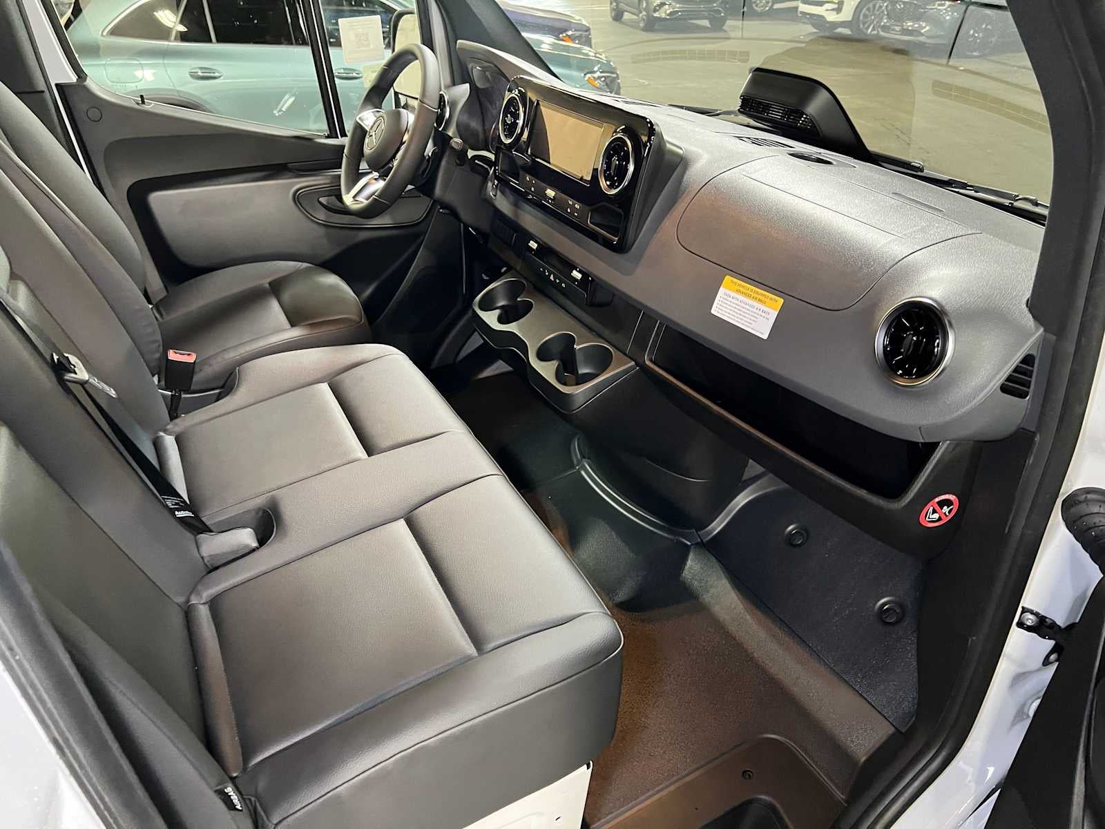 2026 Mercedes-Benz Sprinter 2500 Standard Roof I4 Diesel 144 RWD