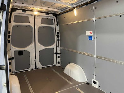 2026 Mercedes-Benz Sprinter 2500 Standard Roof I4 Diesel 144 RWD