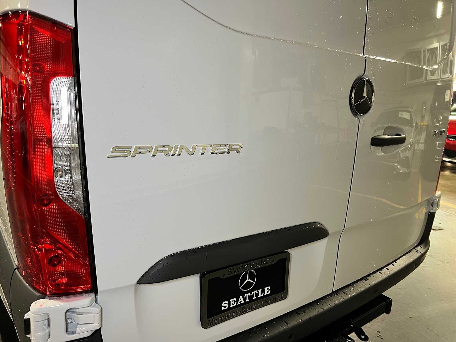 2026 Mercedes-Benz Sprinter 2500 Standard Roof I4 Diesel 144 RWD