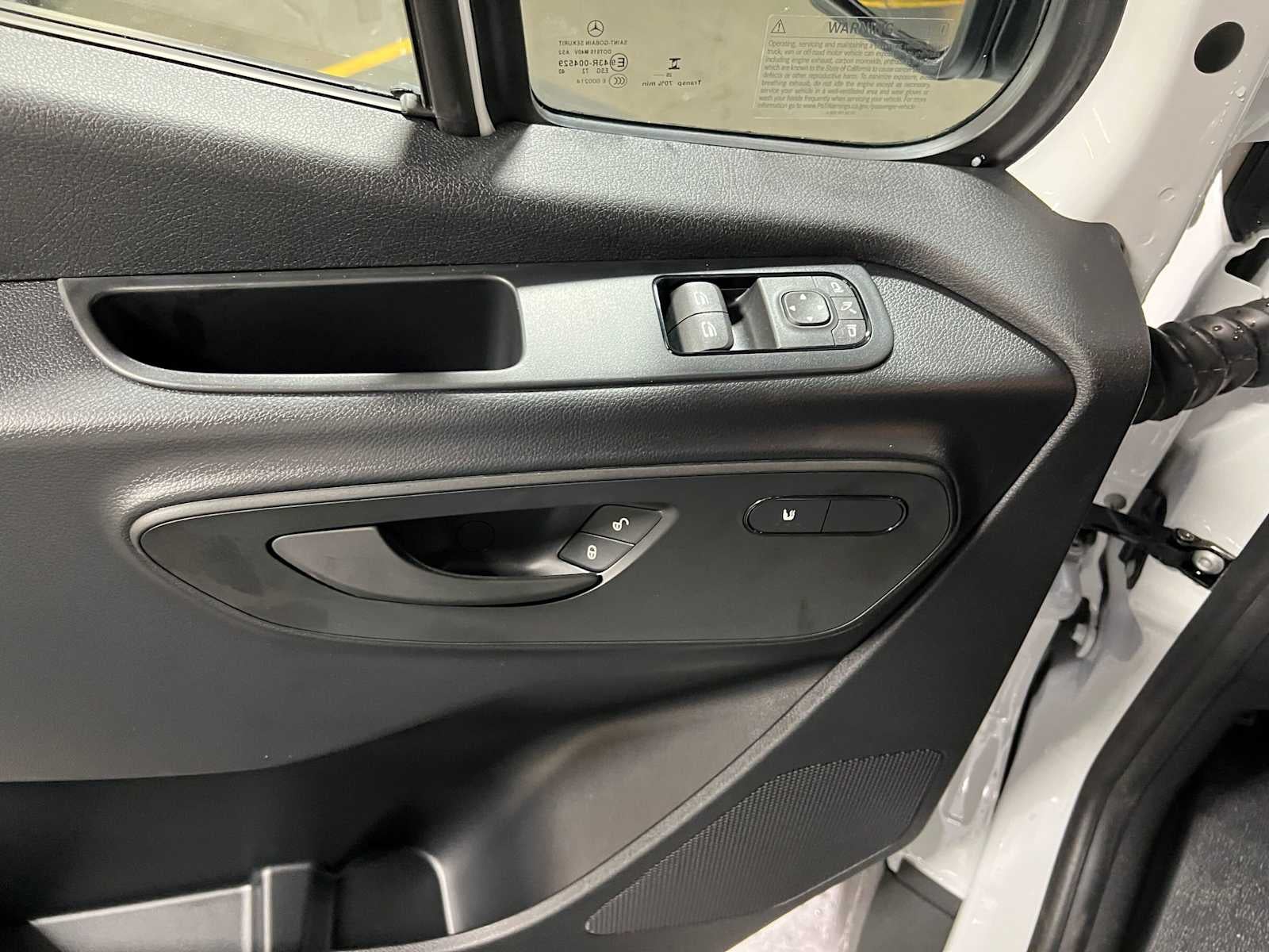 2026 Mercedes-Benz Sprinter 2500 Standard Roof I4 Diesel 144 RWD