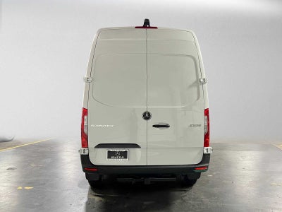 2026 Mercedes-Benz Sprinter 2500 Standard Roof I4 Diesel 144 RWD