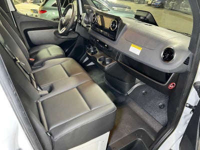 2026 Mercedes-Benz Sprinter 2500 Standard Roof I4 Diesel 144 RWD