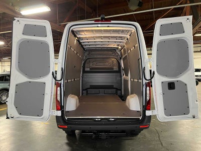 2026 Mercedes-Benz Sprinter 2500 Standard Roof I4 Diesel 144 RWD