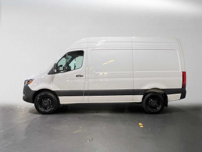2026 Mercedes-Benz Sprinter 2500 Standard Roof I4 Diesel 144 RWD
