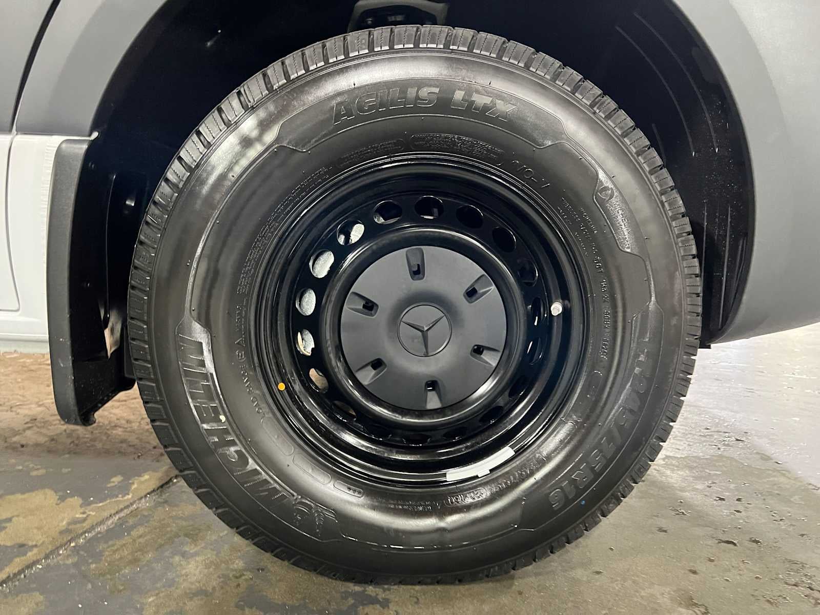 2026 Mercedes-Benz Sprinter 2500 Standard Roof I4 Diesel 144 RWD