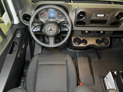 2025 Mercedes-Benz Sprinter Cargo Van 2500 Standard Roof I4 Diesel 144" RWD