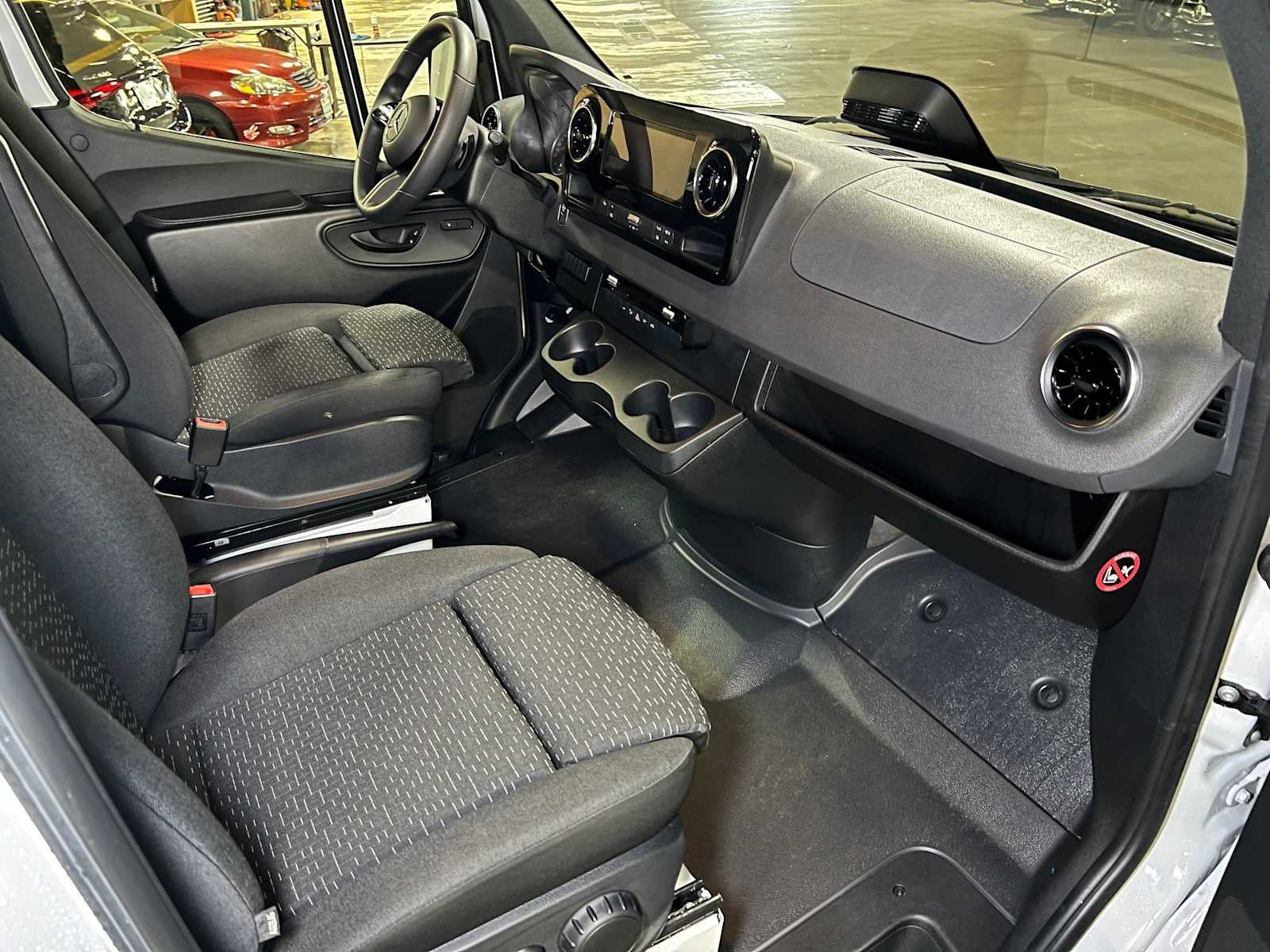 2026 Mercedes-Benz Sprinter Cargo 2500 Standard Roof I4 Diesel 144 RWD