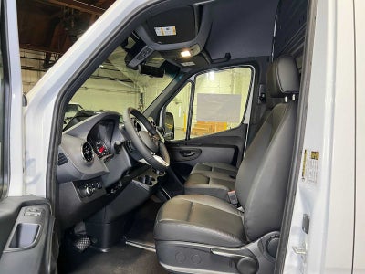 2026 Mercedes-Benz Sprinter Cargo 2500 Standard Roof I4 Diesel 144 RWD