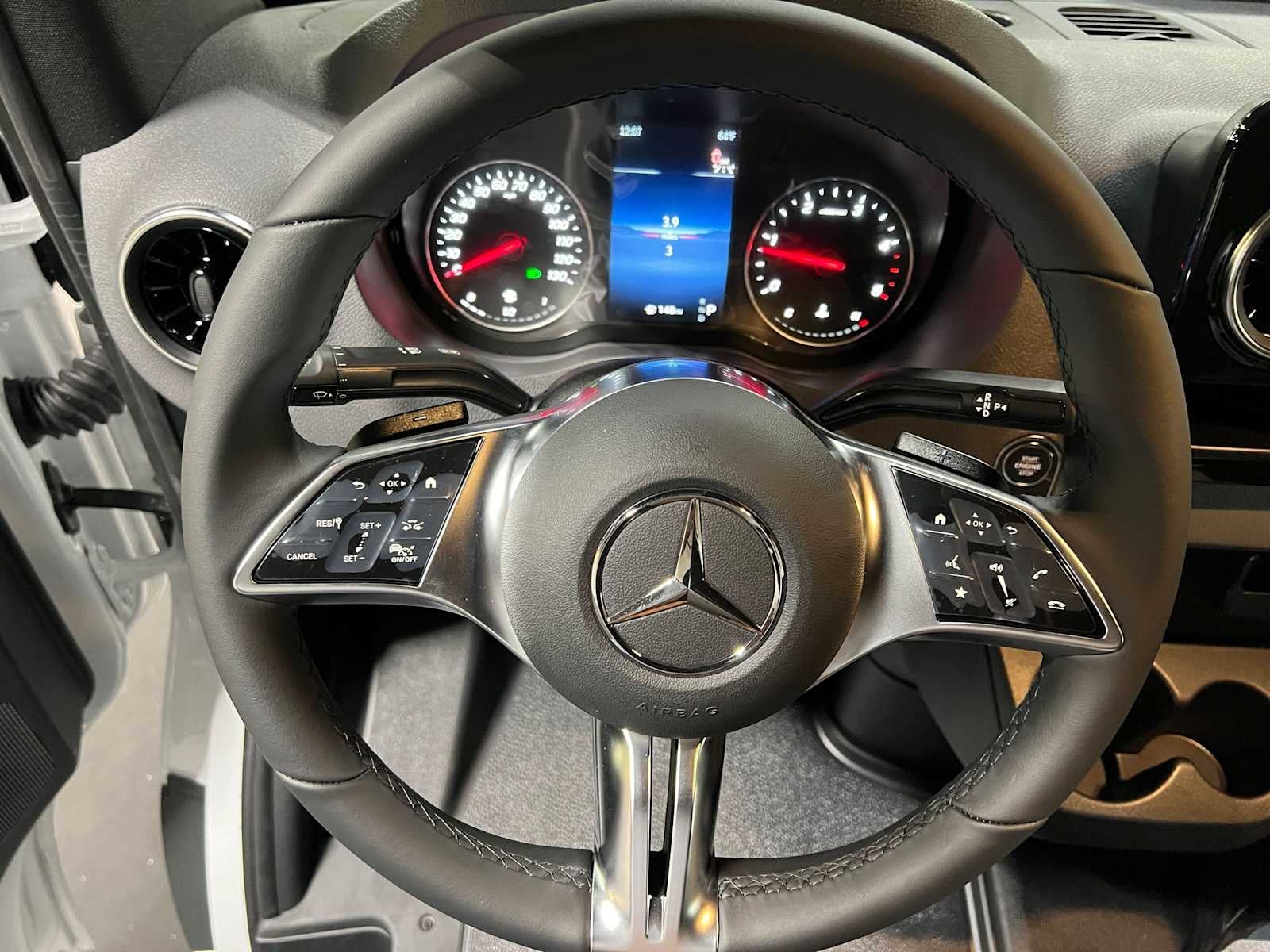 2026 Mercedes-Benz Sprinter Cargo 2500 Standard Roof I4 Diesel 144 RWD