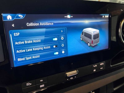 2026 Mercedes-Benz Sprinter Cargo 2500 Standard Roof I4 Diesel 144 RWD