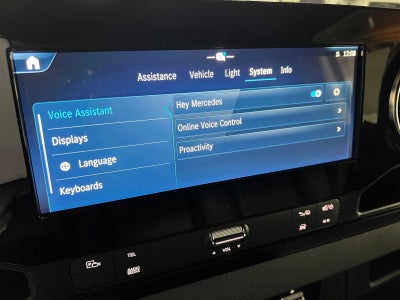 2026 Mercedes-Benz Sprinter Cargo 2500 Standard Roof I4 Diesel 144 RWD