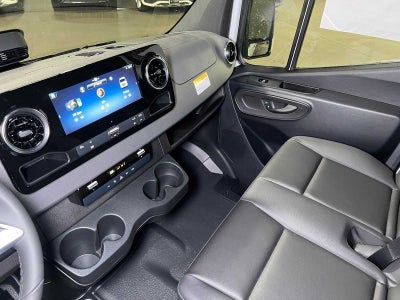 2026 Mercedes-Benz Sprinter Cargo 2500 Standard Roof I4 Diesel 144 RWD