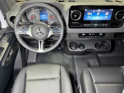 2026 Mercedes-Benz Sprinter Cargo 2500 Standard Roof I4 Diesel 144 RWD