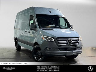 2026 Mercedes-Benz Sprinter Cargo 2500 Standard Roof I4 Diesel 144 RWD