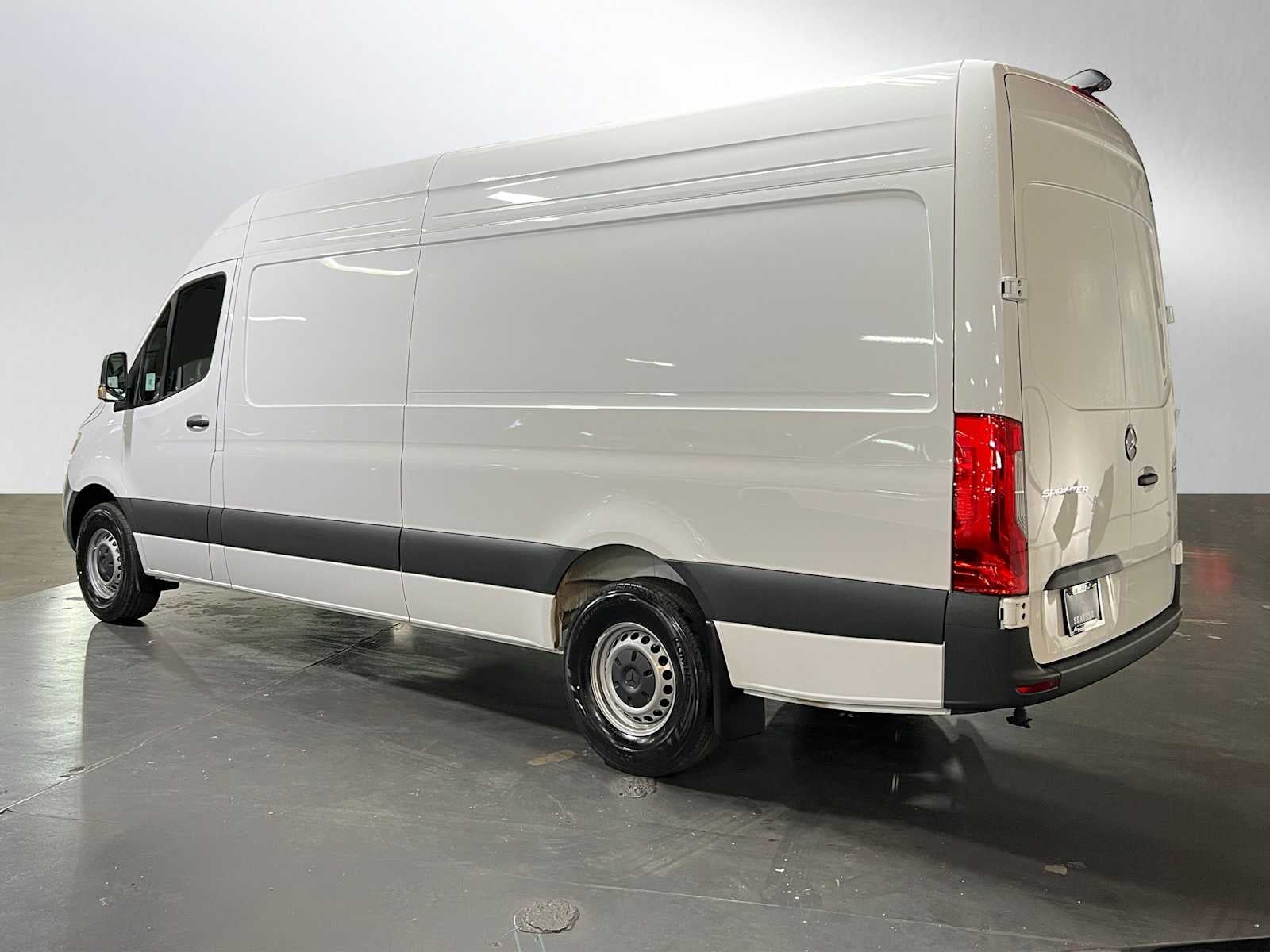 2025 Mercedes-Benz Sprinter Cargo Van 2500 High Roof I4 Diesel 170" RWD