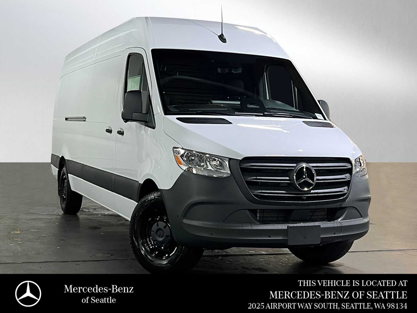 2026 Mercedes-Benz Sprinter 2500 170 WB High Roof's photo
