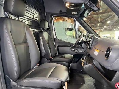 2026 Mercedes-Benz Sprinter Cargo 2500 High Roof I4 Diesel 170 RWD