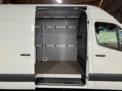 2026 Mercedes-Benz Sprinter Cargo 2500 High Roof I4 Diesel 170 RWD