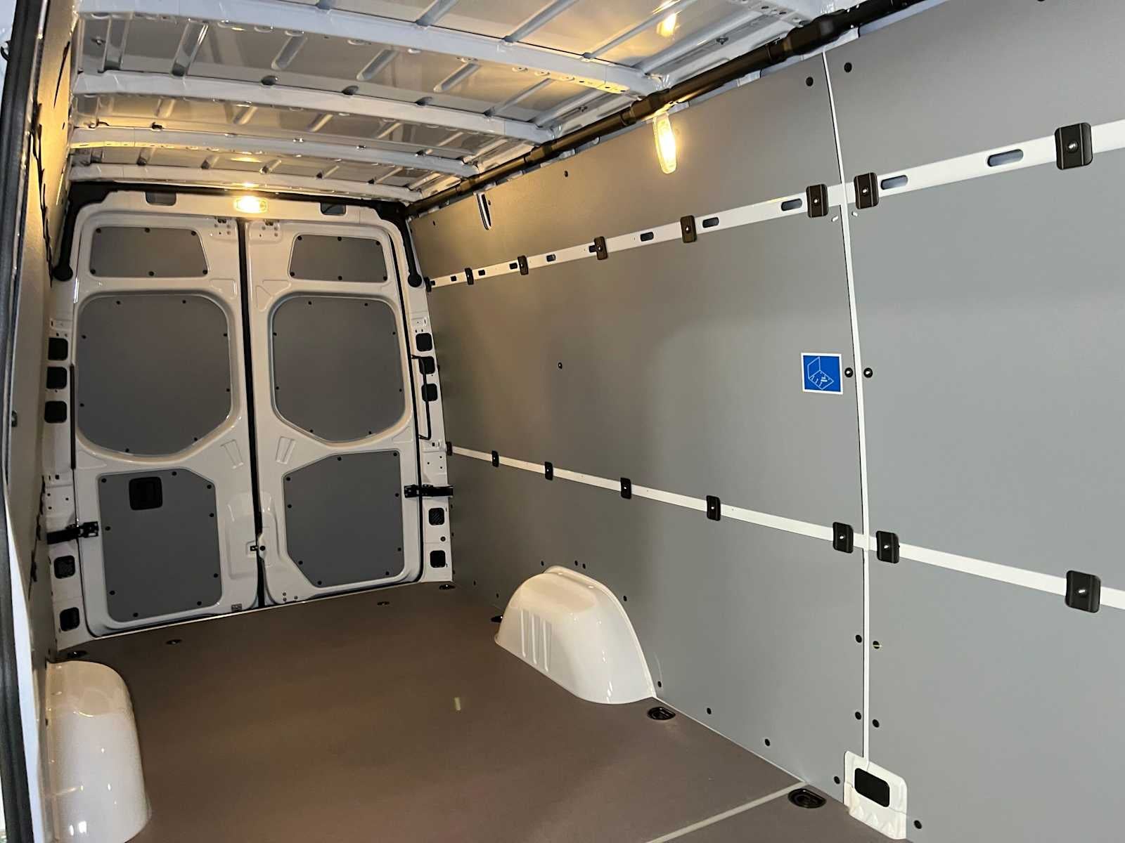 2026 Mercedes-Benz Sprinter Cargo 2500 High Roof I4 Diesel 170 RWD