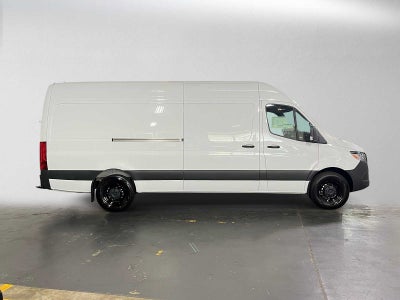 2026 Mercedes-Benz Sprinter Cargo 2500 High Roof I4 Diesel 170 RWD